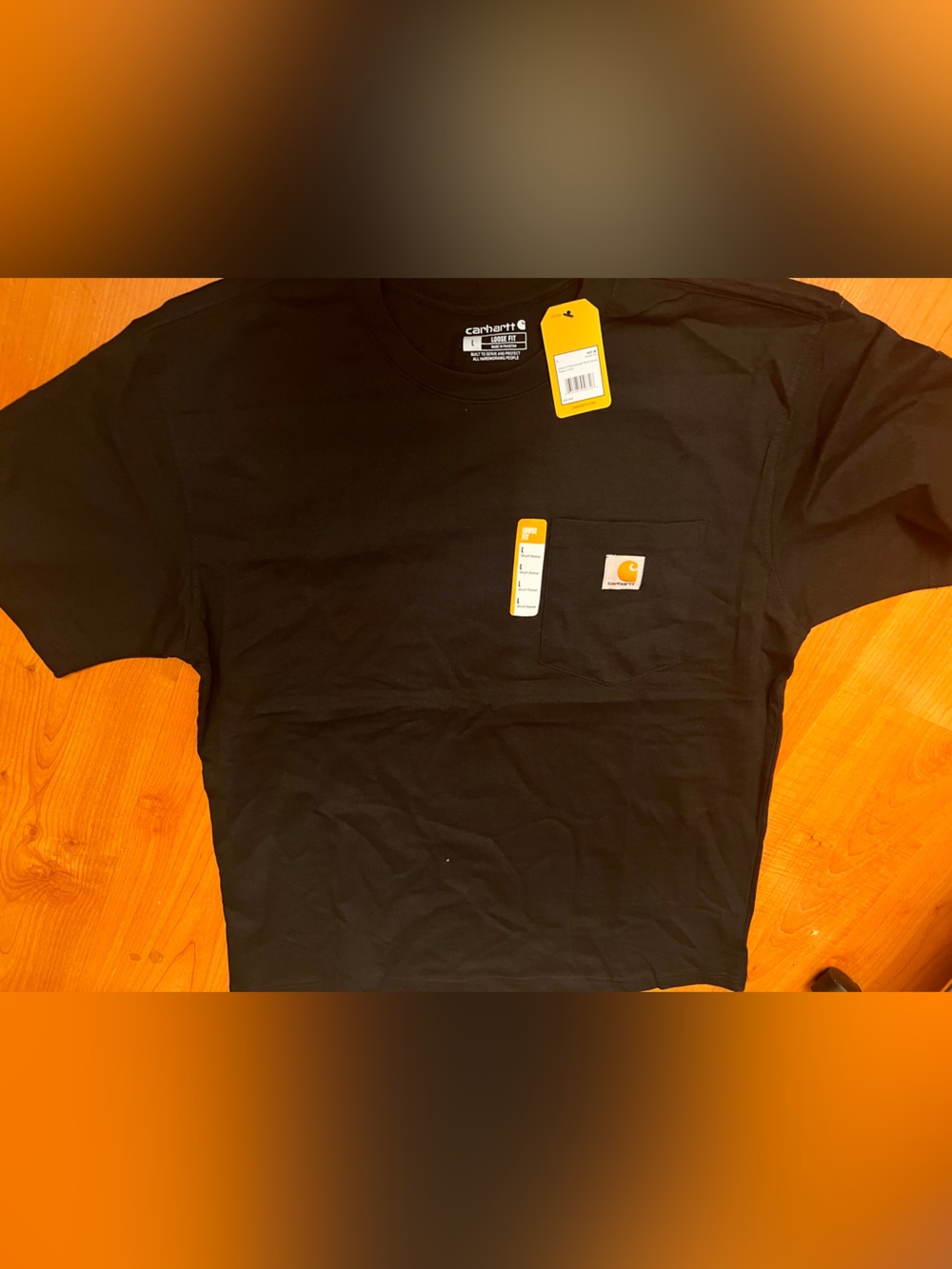 Carhartt Men’s loose fit heavyweight short sleeve pocket shirt